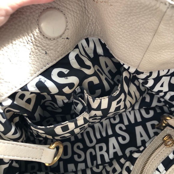 Marc Jacobs Leather Crossbody Bag - Picture 10 of 12